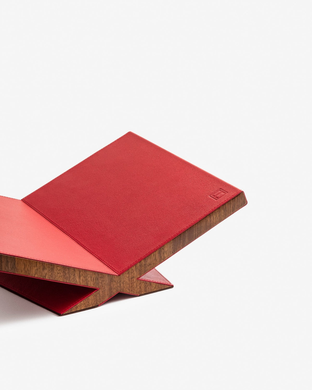 Culture Classic Bookstand in Red