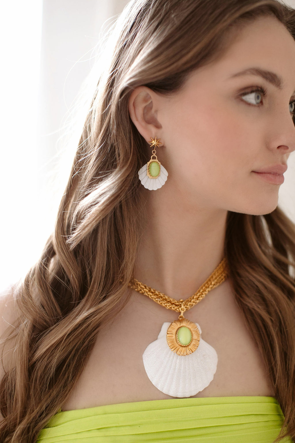 Liv Necklace