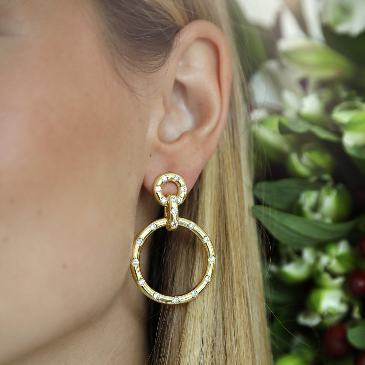 Livia Hoop in Gold