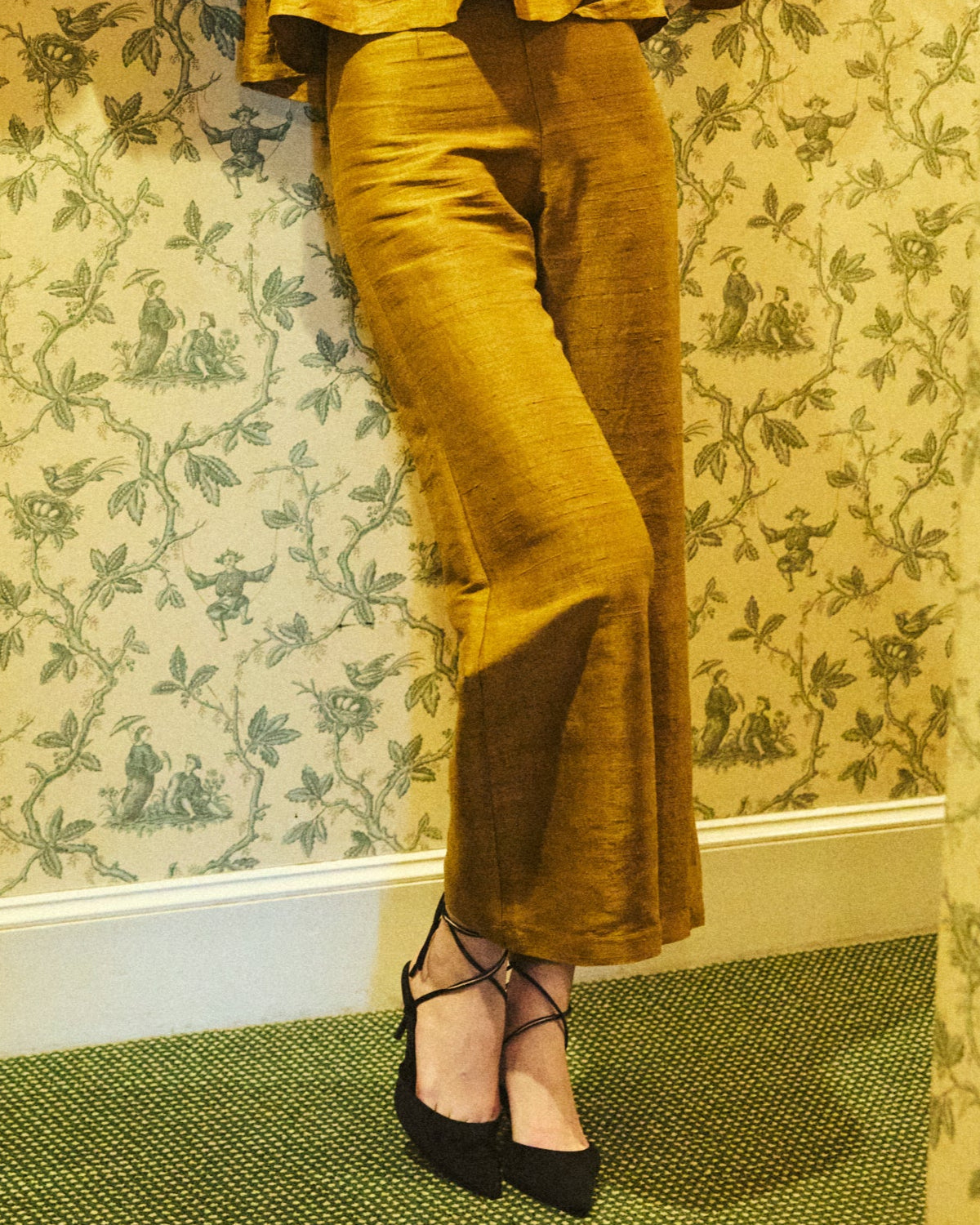 Libby Pant in Ochre