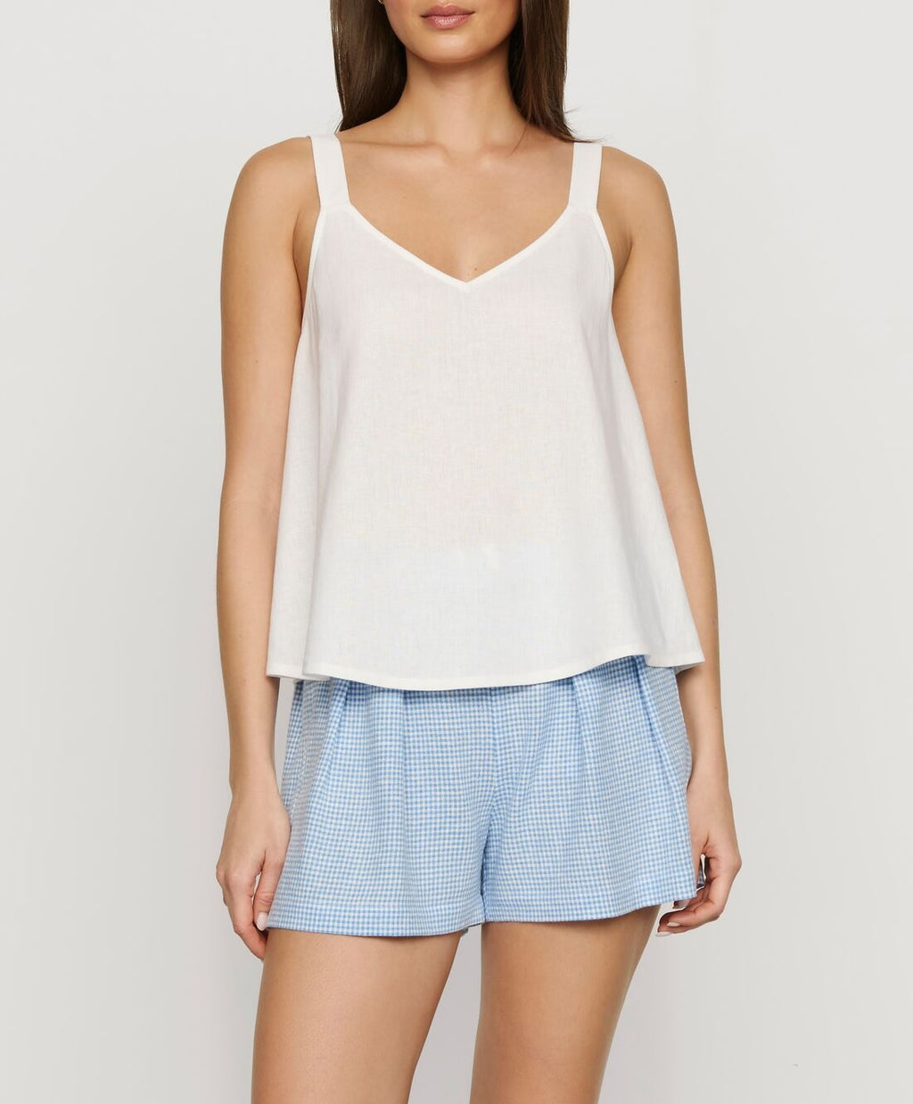 Linen-Blend Relaxed Short in Gingham White/Summer Blue