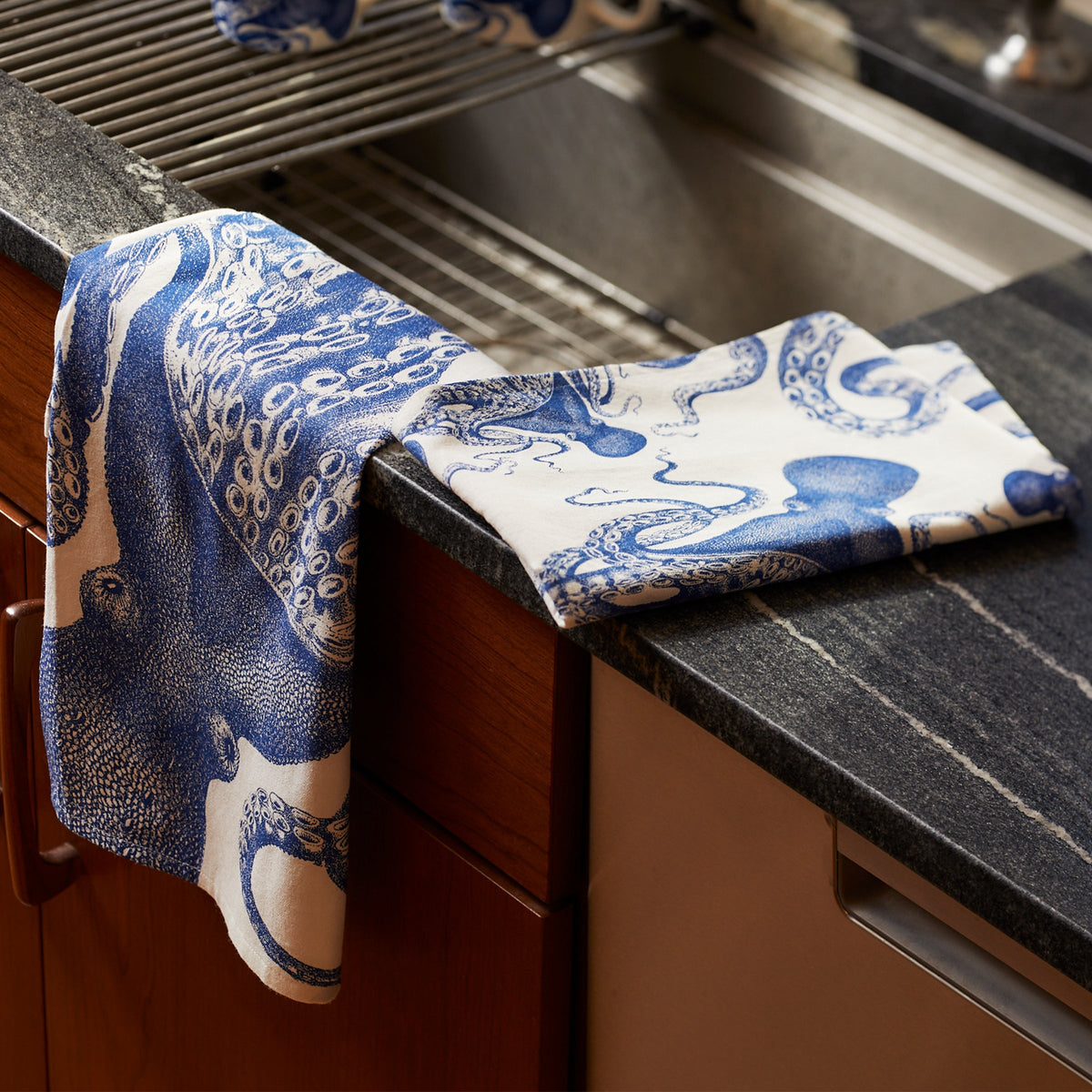 Lucy Kitchen Towels, Set of 2