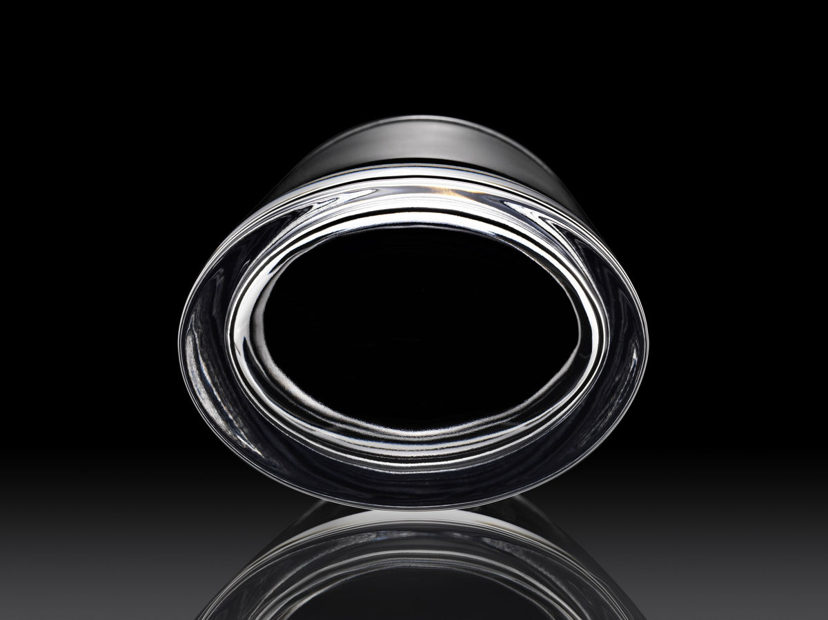Top view of Luigi Bormioli Veronese DOF showcasing its clear glass opening against a black reflective background