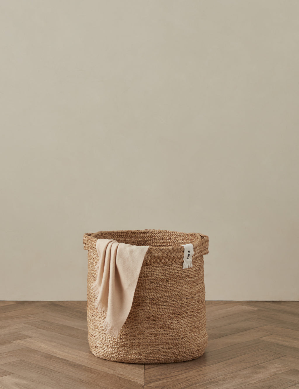 Assembly Jute Basket