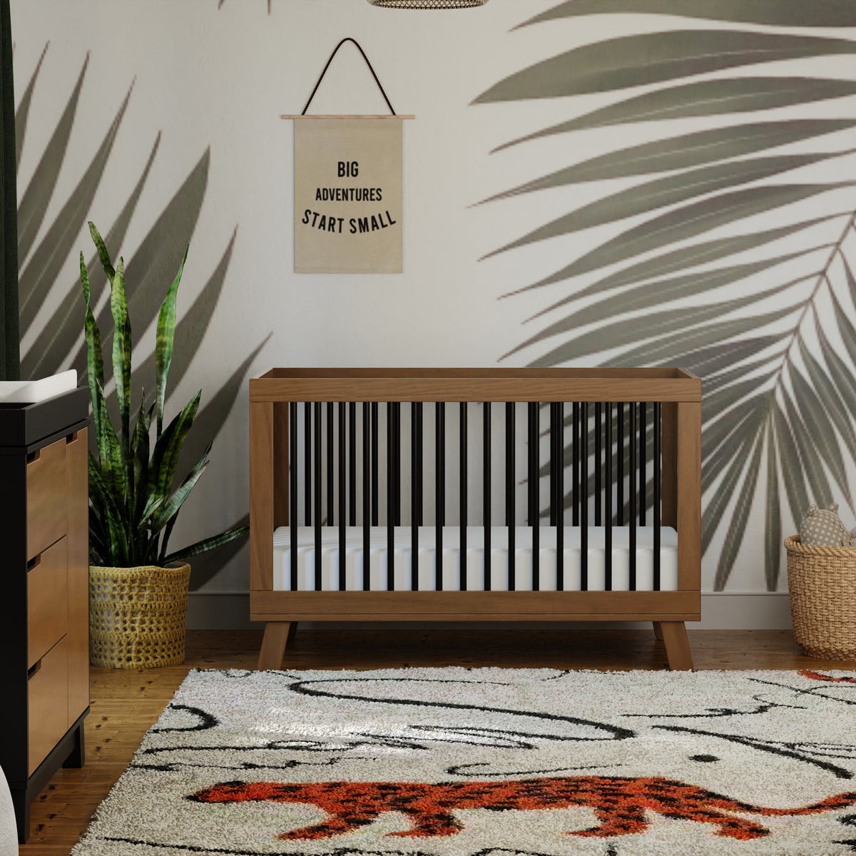 Hudson 3-in-1 Convertible Crib with Toddler Bed Conversion Kit in Natural Walnut&Black