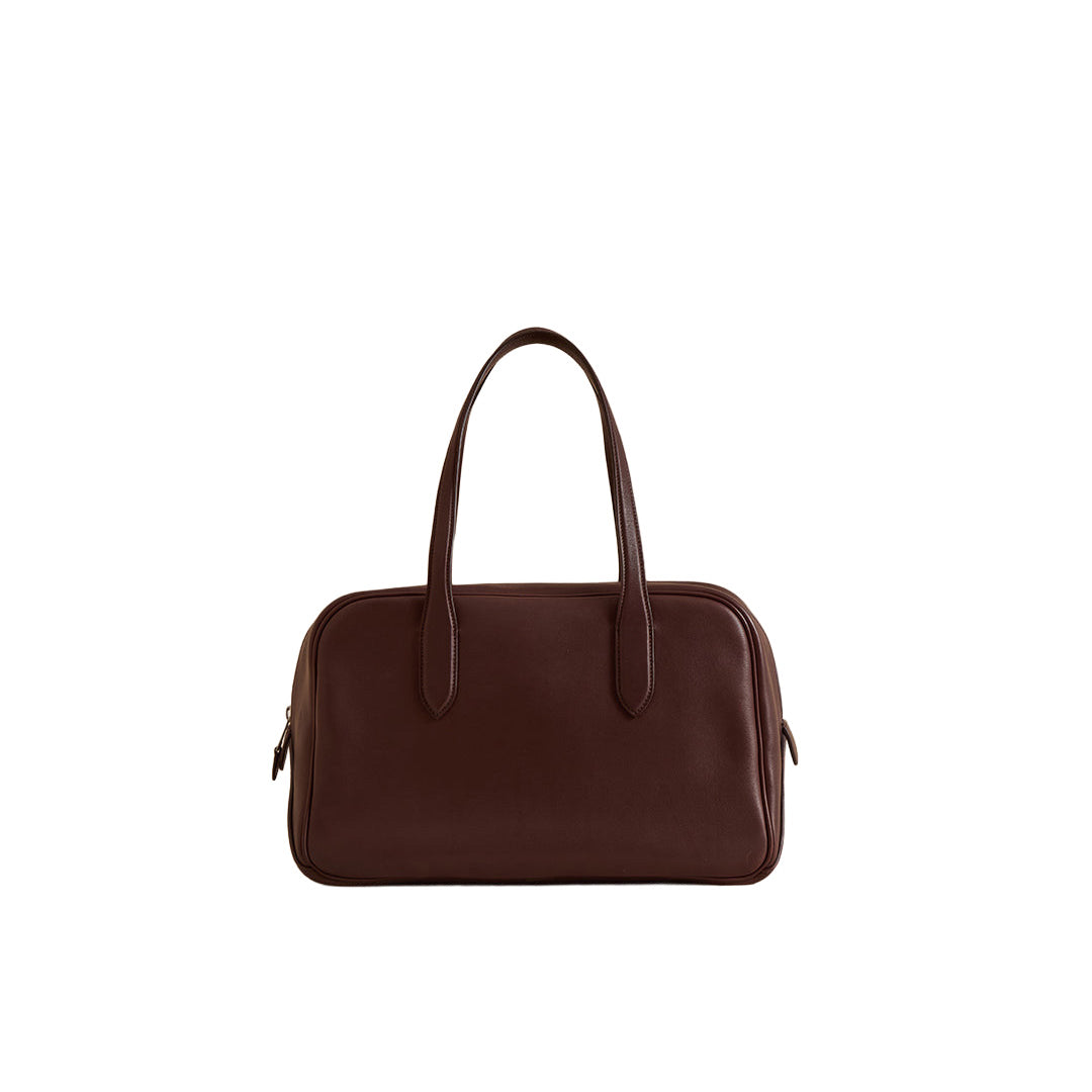 Archer 32 in Supple Soft Chocolate