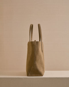 Eleanor 42 in Suede Mushroom