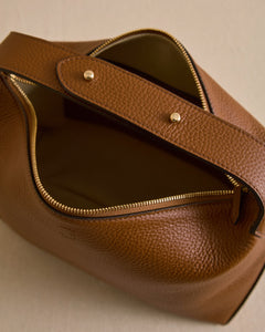 Mason 24 in Tumbled Grain Acorn