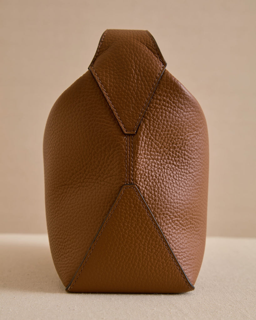Mason 24 in Tumbled Grain Acorn