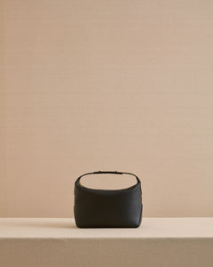 Mason 24 in Tumbled Grain Black