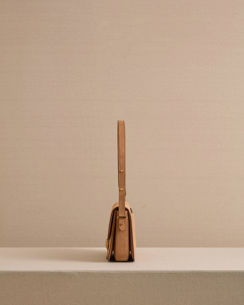 Romy 25 in Suede Camel