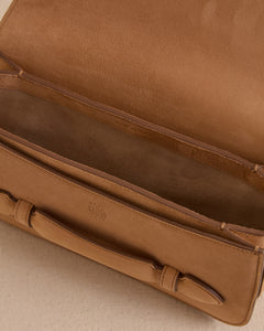 Romy Clutch in Suede Camel