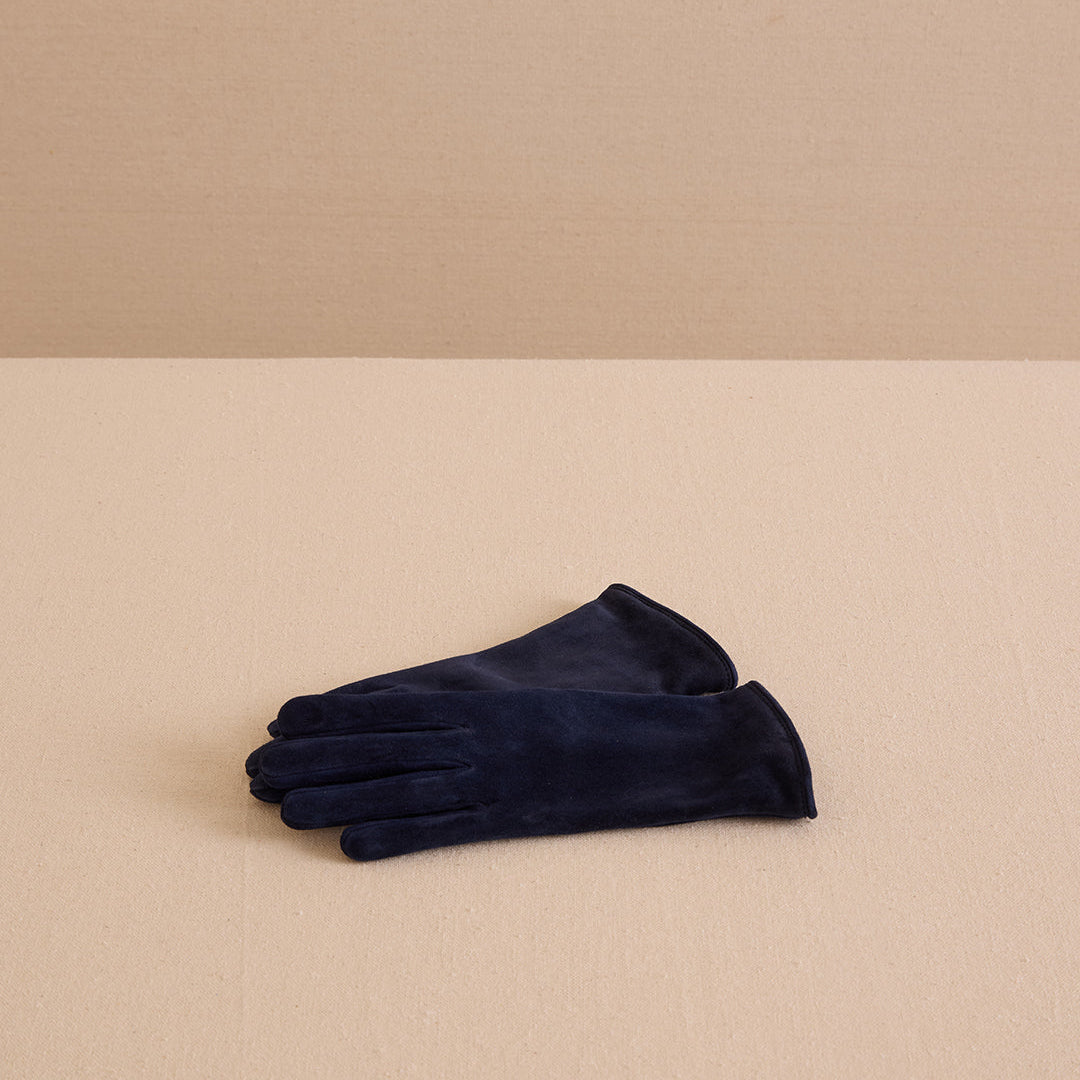 Babe 24 in Suede Navy