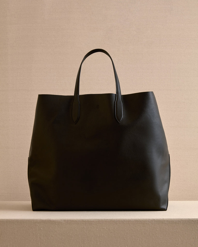 Eleanor 55 Tote in Black