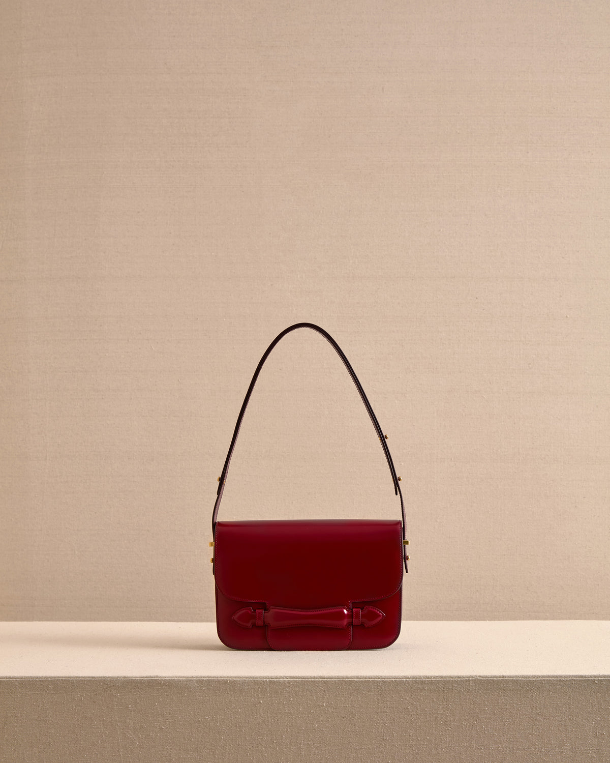 Romy 25 in Oxblood
