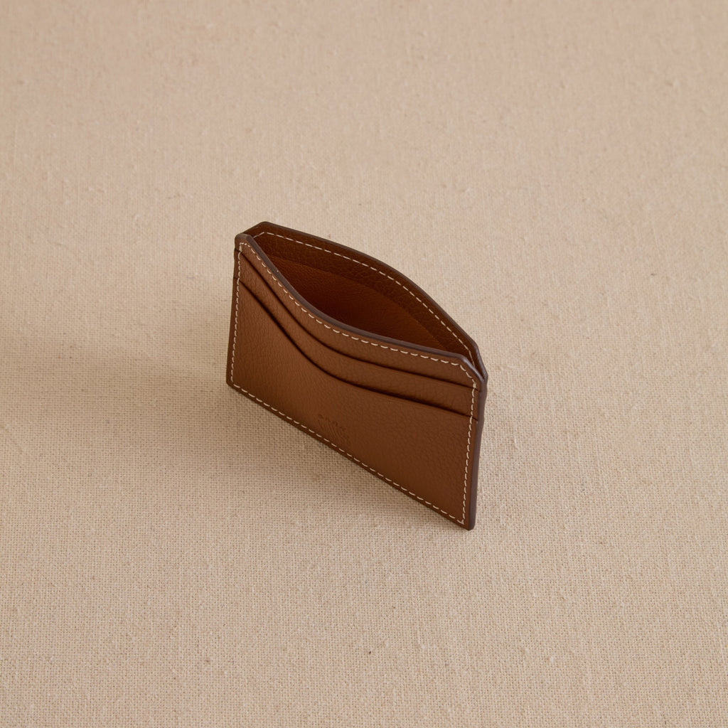 Card Case in Tumbled Grain Acorn
