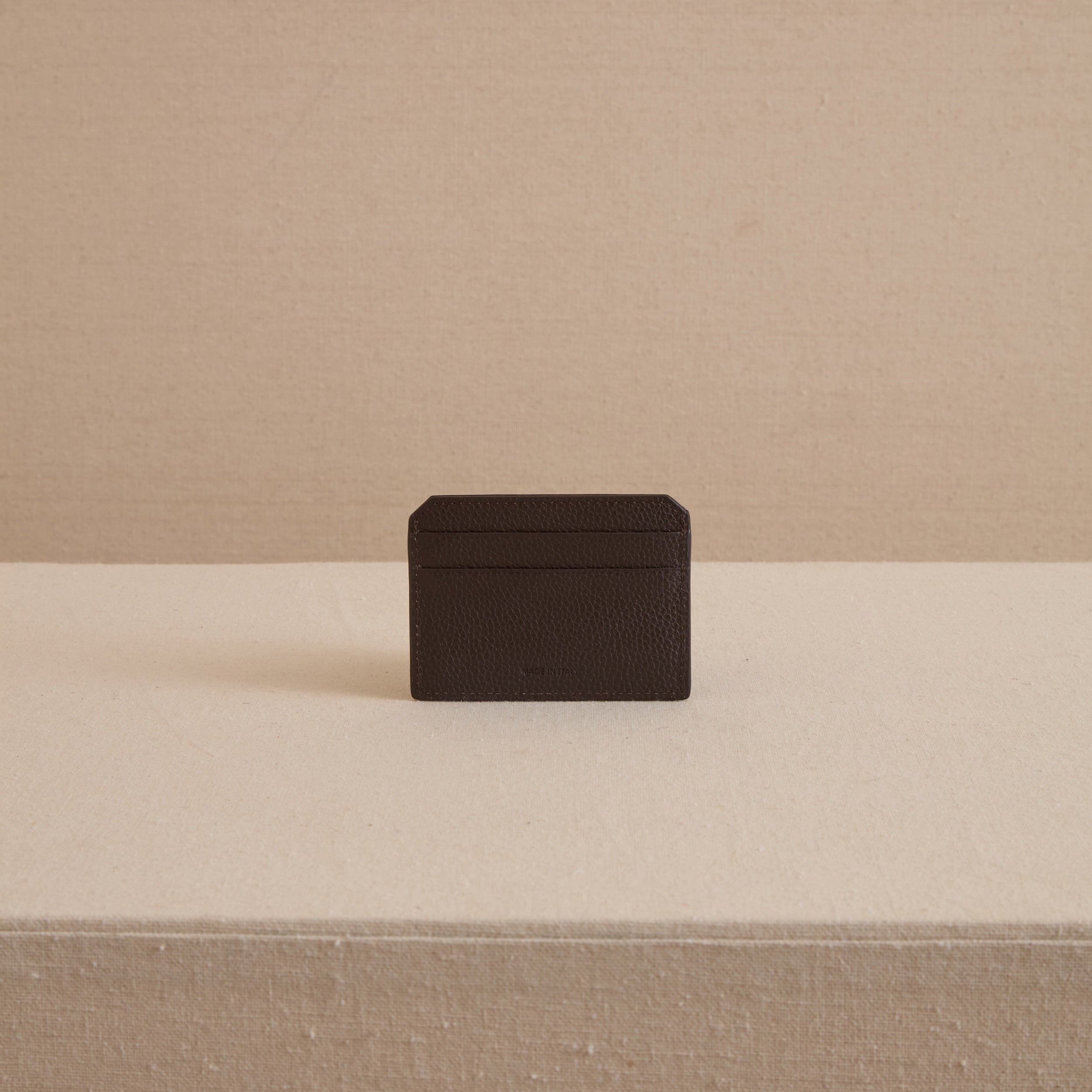 Card Case in Tumbled Grain Chocolate