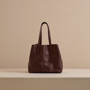 Eleanor 30 in Supple Soft Chocolate