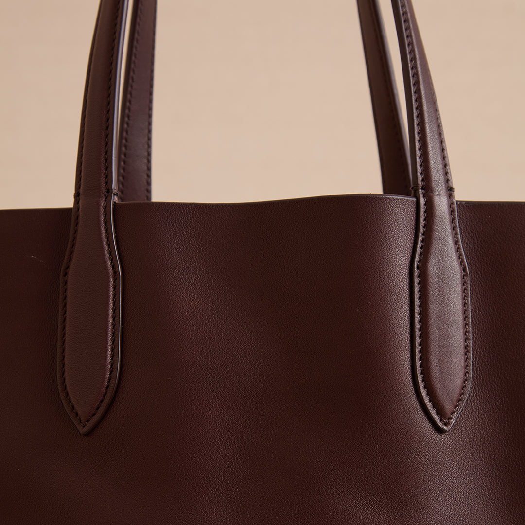 Eleanor 30 in Supple Soft Chocolate