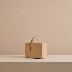 Grace 21 in Smooth Calf Natural