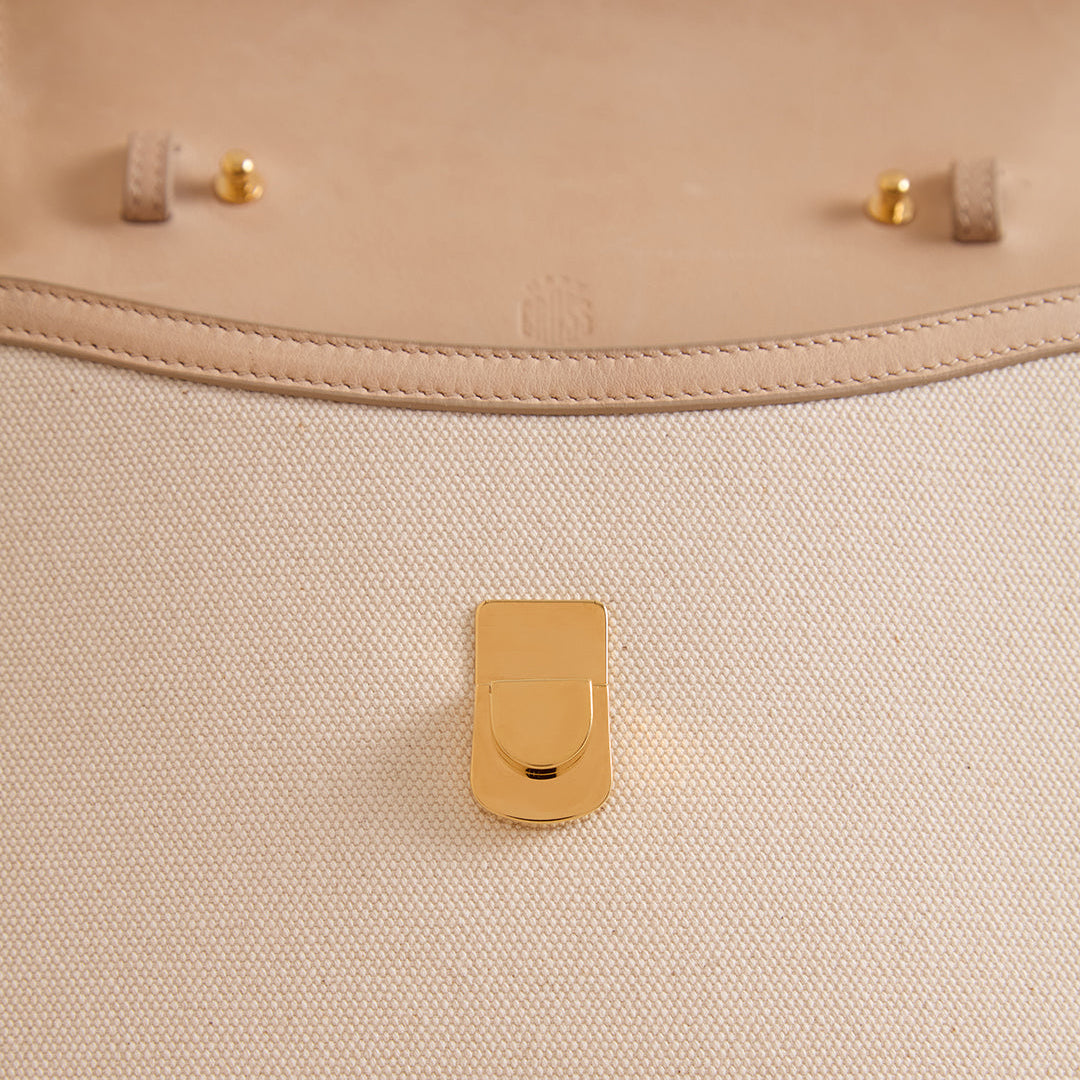 Madeline 21 in Canvas Natural & Supple Soft Natural