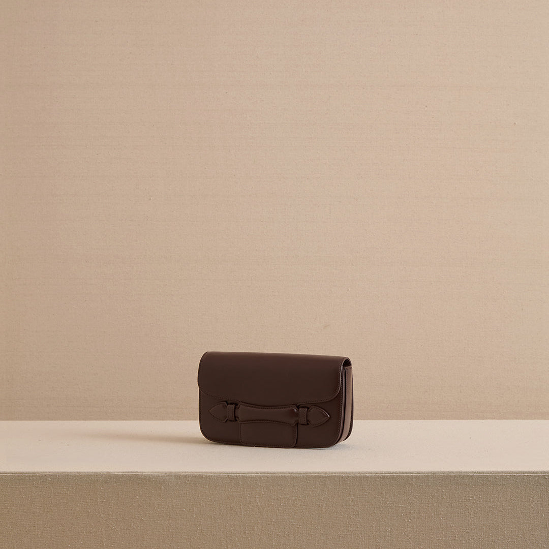 Romy Clutch in Box Calf Palmellato Chocolate