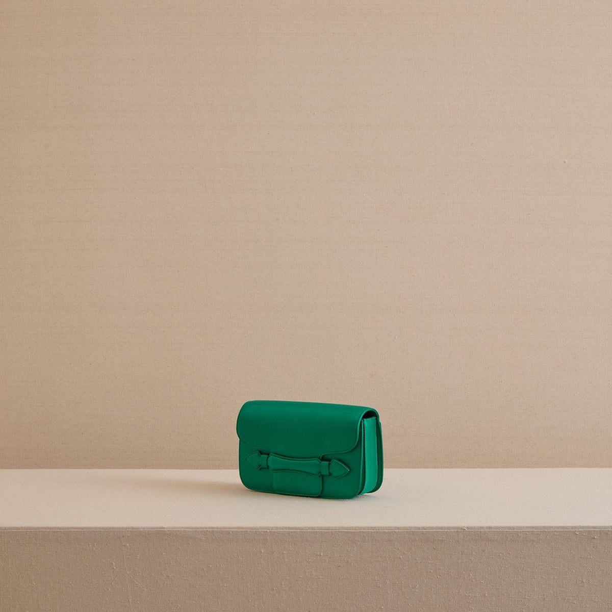 Romy Clutch in Satin Emerald