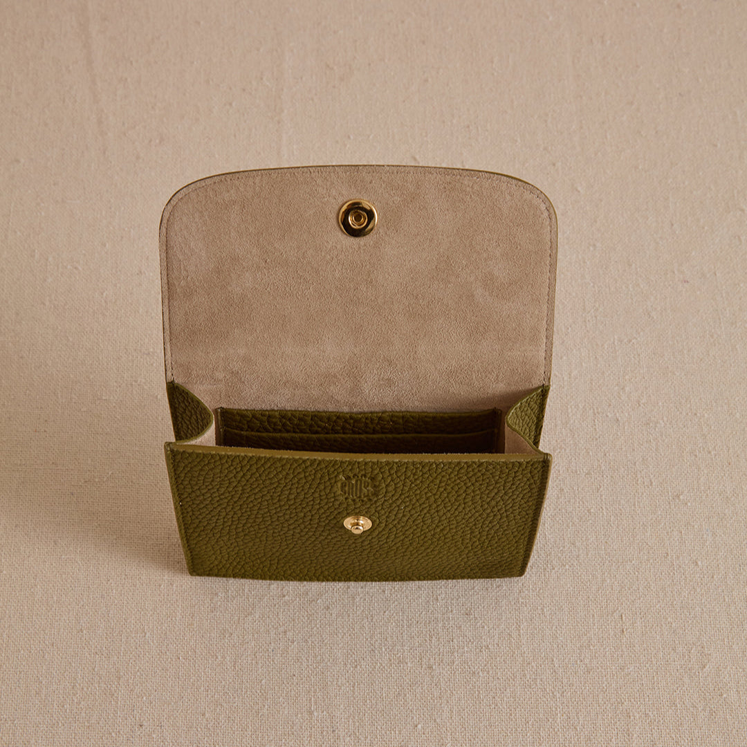 Skip 13 in Tumbled Grain Army Green