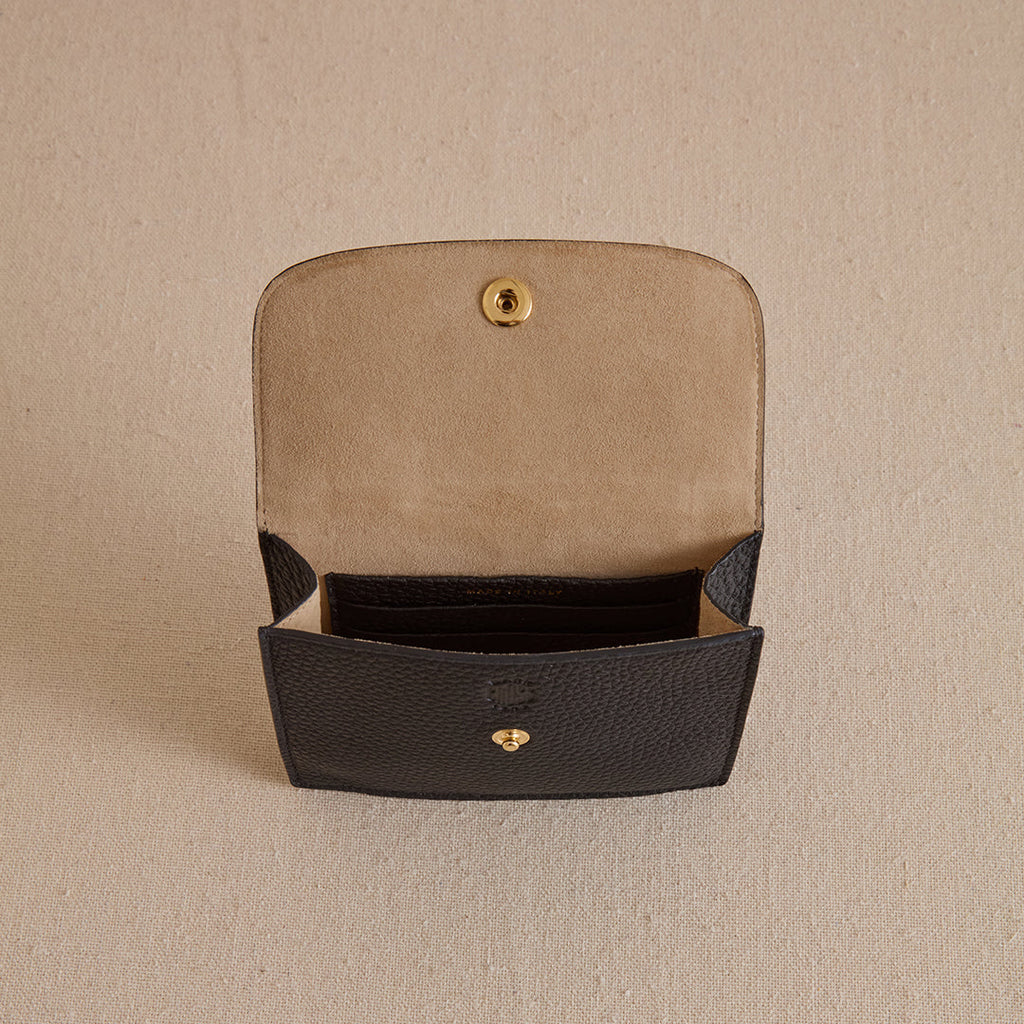 Skip 13 in Tumbled Grain Black