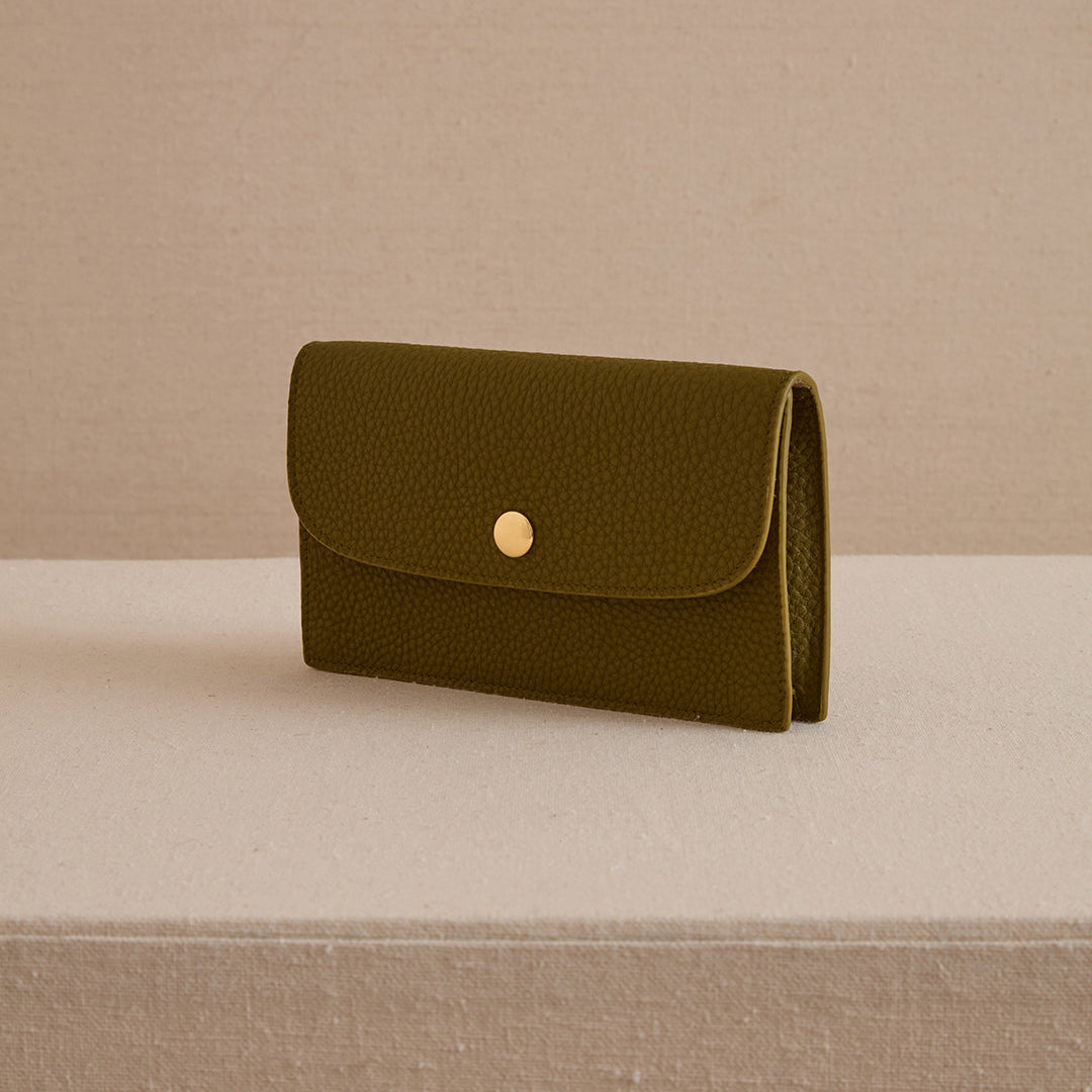 Skip 18 in Tumbled Grain Army Green