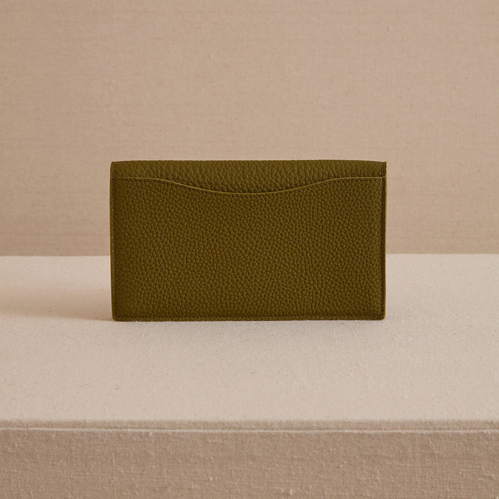 Skip 18 in Tumbled Grain Army Green