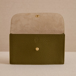 Skip 18 in Tumbled Grain Army Green