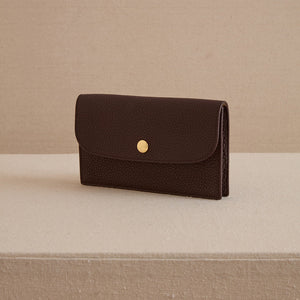 Skip 18 in Tumbled Grain Chocolate