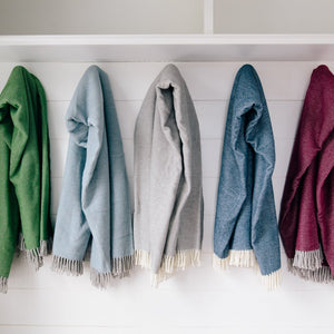 Pixel Design Fringed Throw