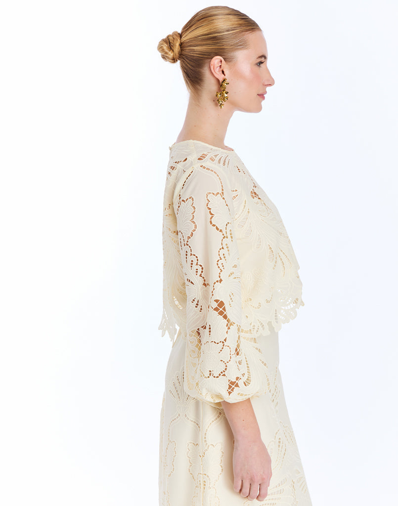 Mikele Sleeved Top