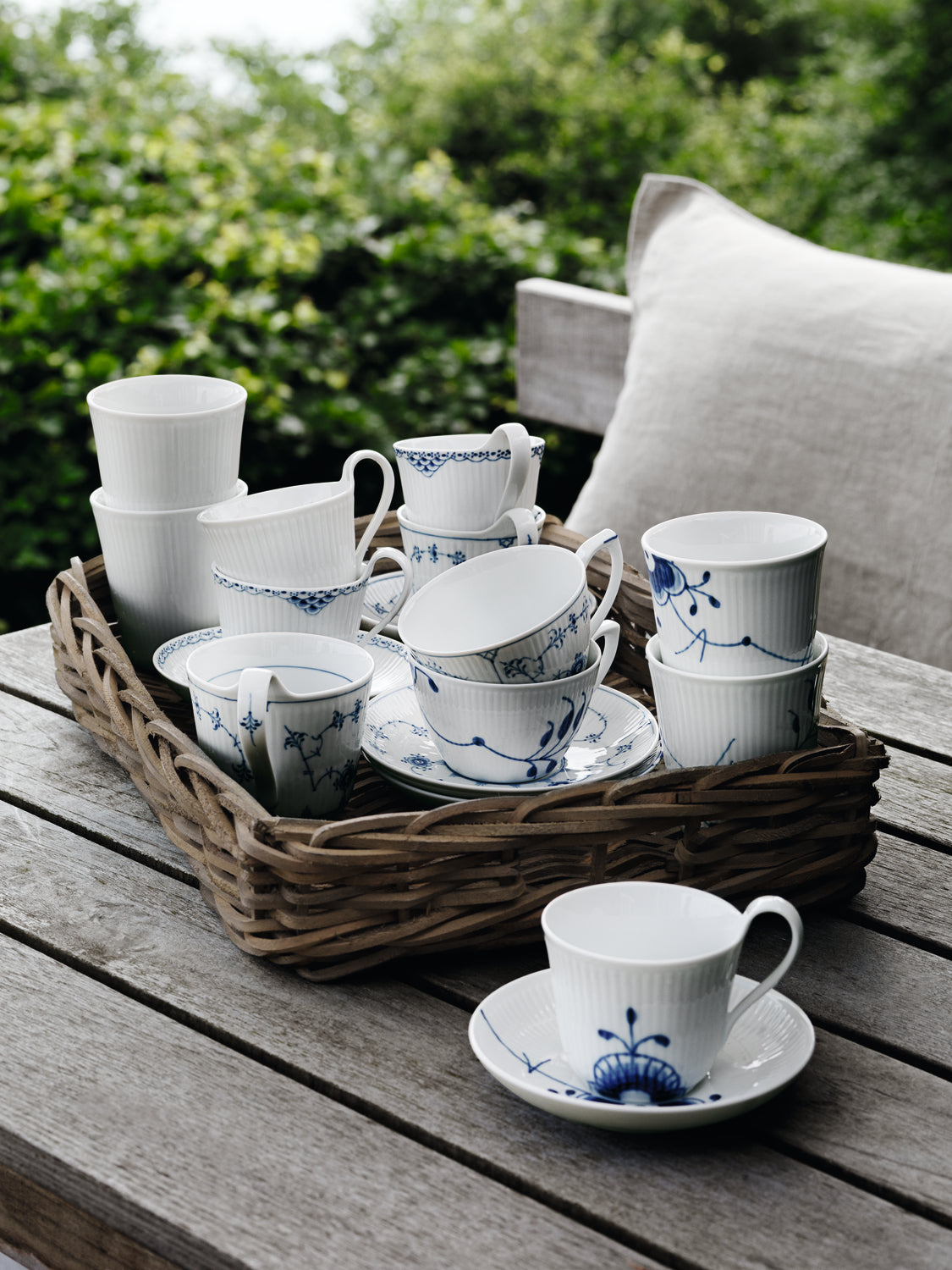 Blue Fluted Plain Tea Cup & Saucer 9.25Oz