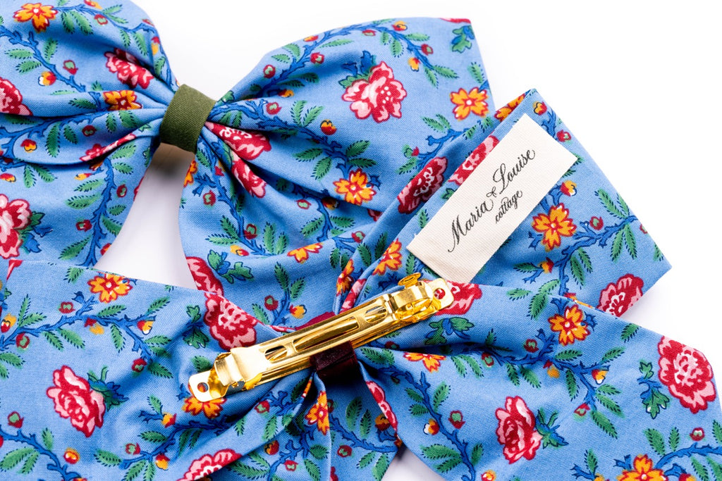 French Cordelle Bow in Blue