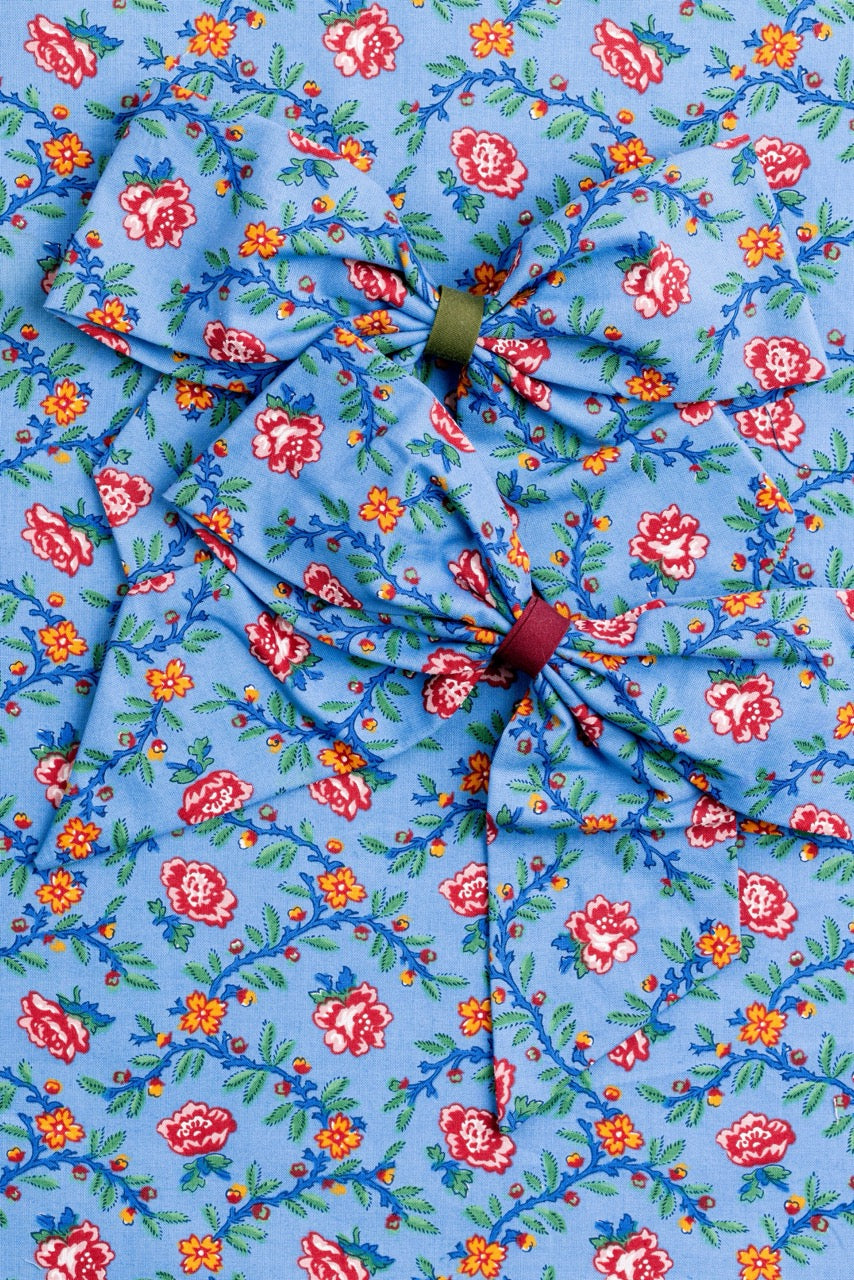 French Cordelle Bow in Blue