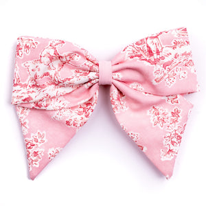 Farmhouse Toile Bow in Pink