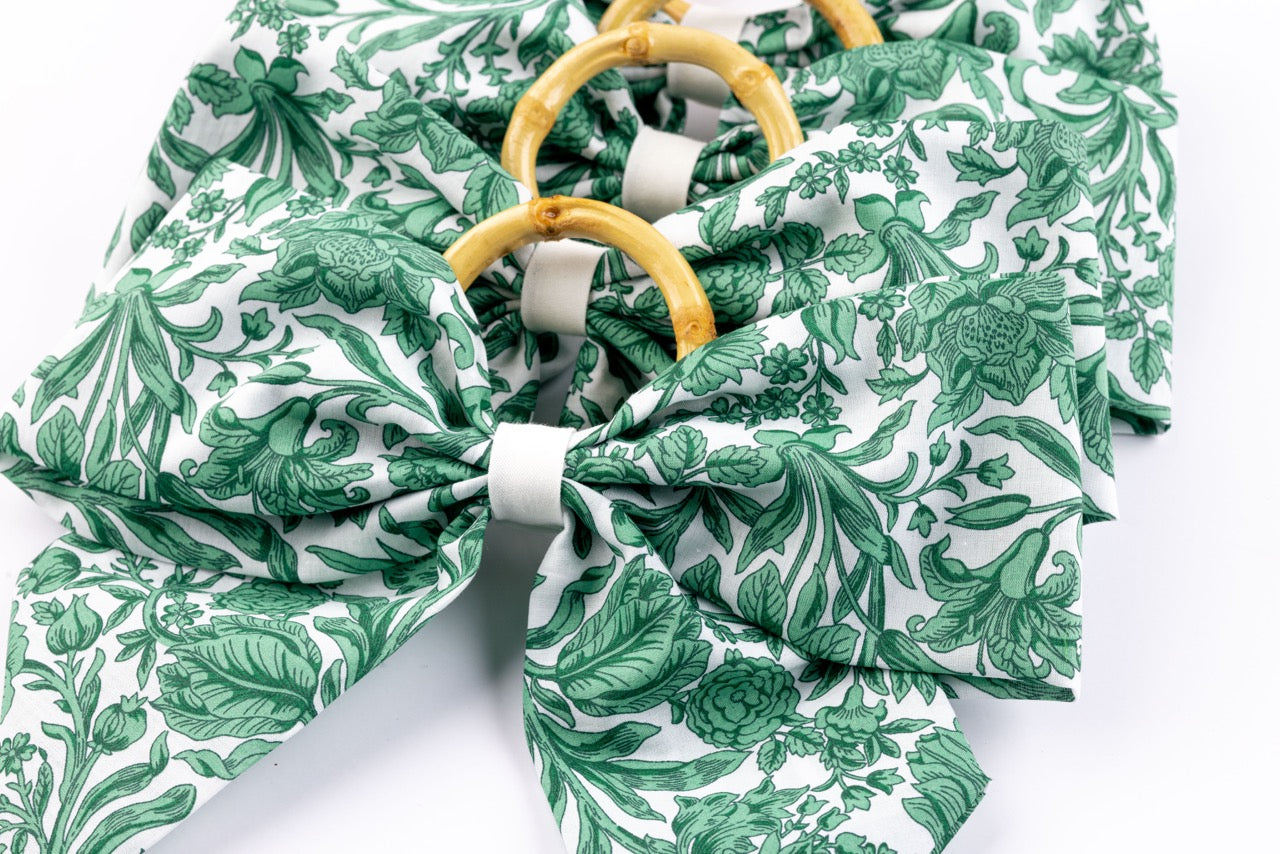 Heritage Sambourne Napkin Rings in Green, Set of 4