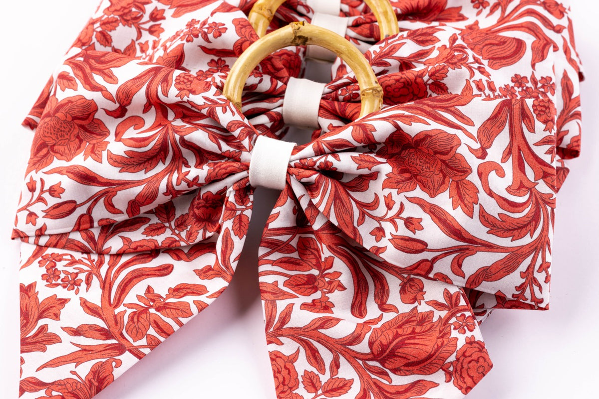 Heritage Sambourne Napkin Rings in Red, Set of 4