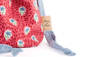 The Manon Pouch Bag in Red