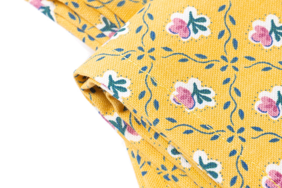 Retro Rose Napkins in Yellow, Set of 4