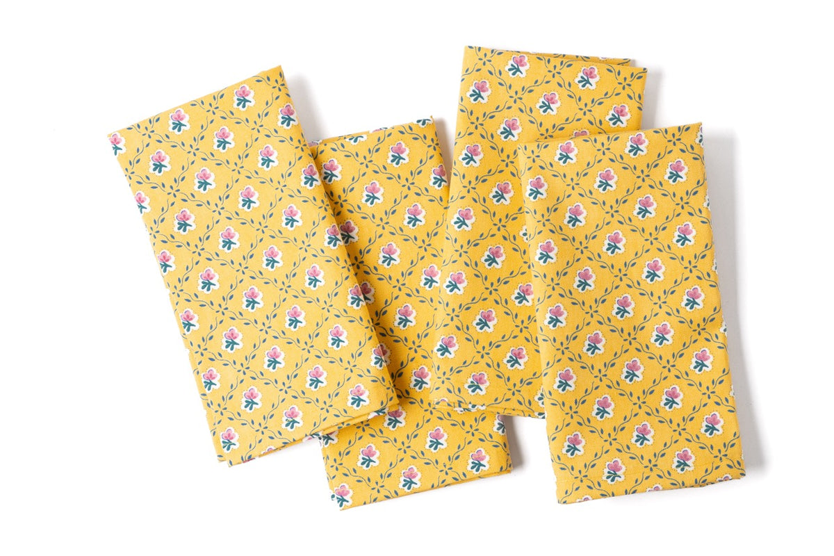 Retro Rose Napkins in Yellow, Set of 4