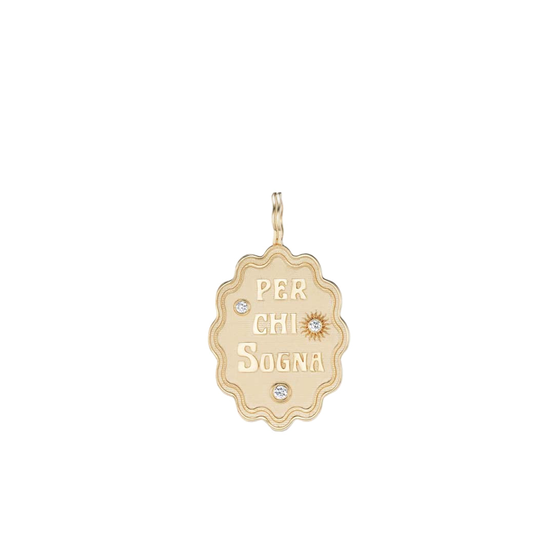 Front view of Per Chi Sogna large oval charm in 14k yellow gold showing engraved PER CHI SOGNA and three bezel-set diamonds on white background