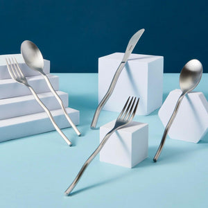 Squiggle 5-Piece Cutlery Set in Matte Silver