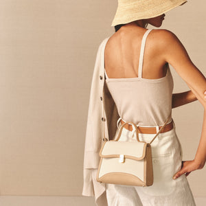 Madeline 21 in Canvas Natural & Supple Soft Natural