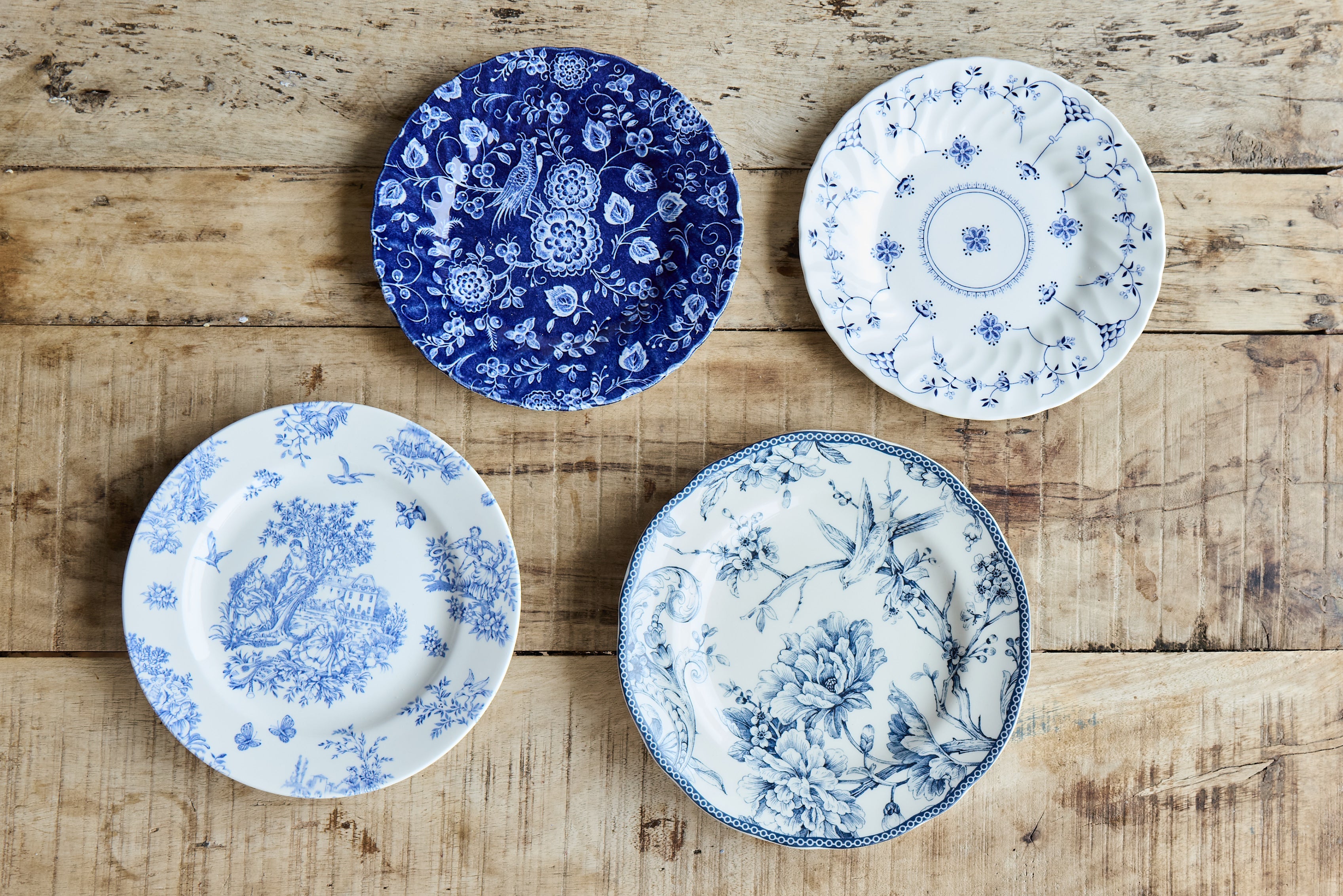 Blue salad plate set