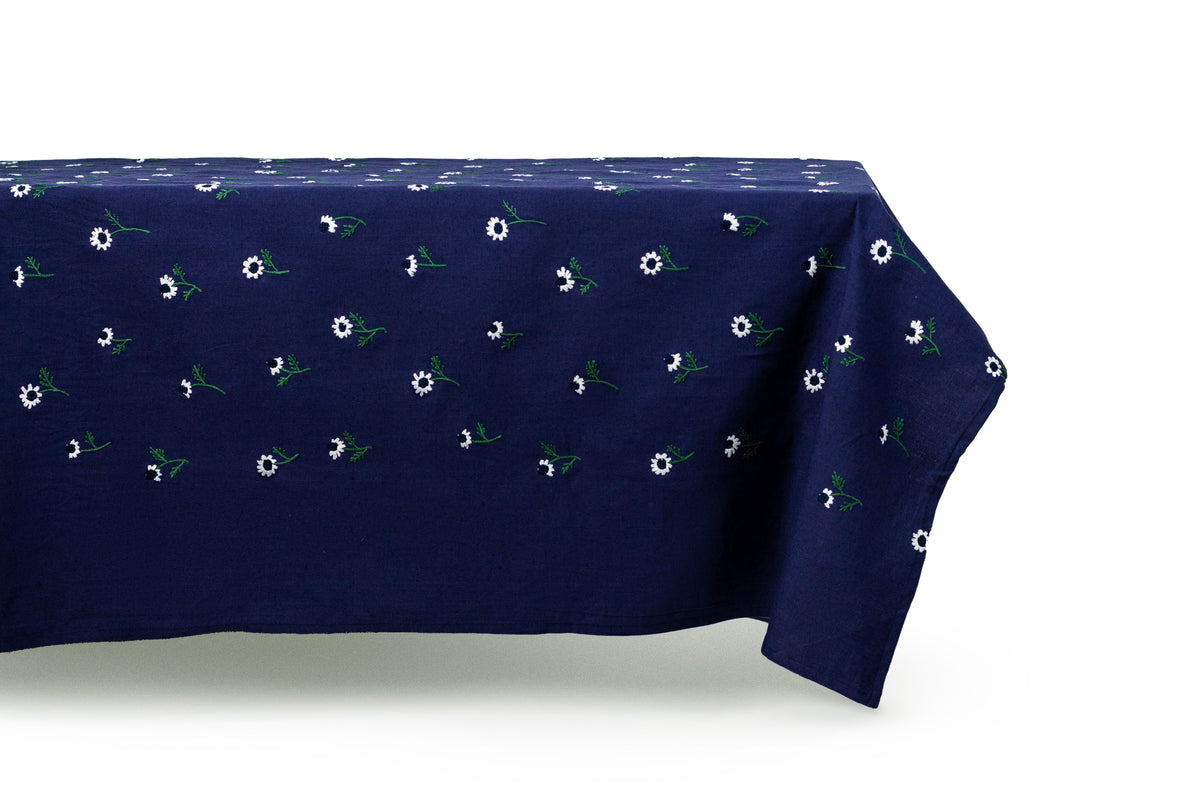 Manzanilla Rectangular Tablecloth in Navy