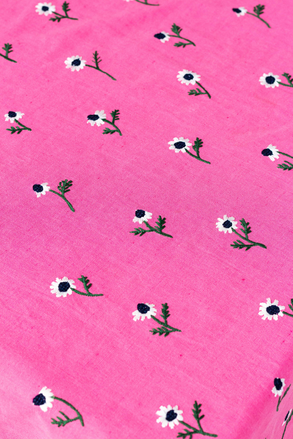 Manzanilla Rectangular Tablecloth in Bougainvillea
